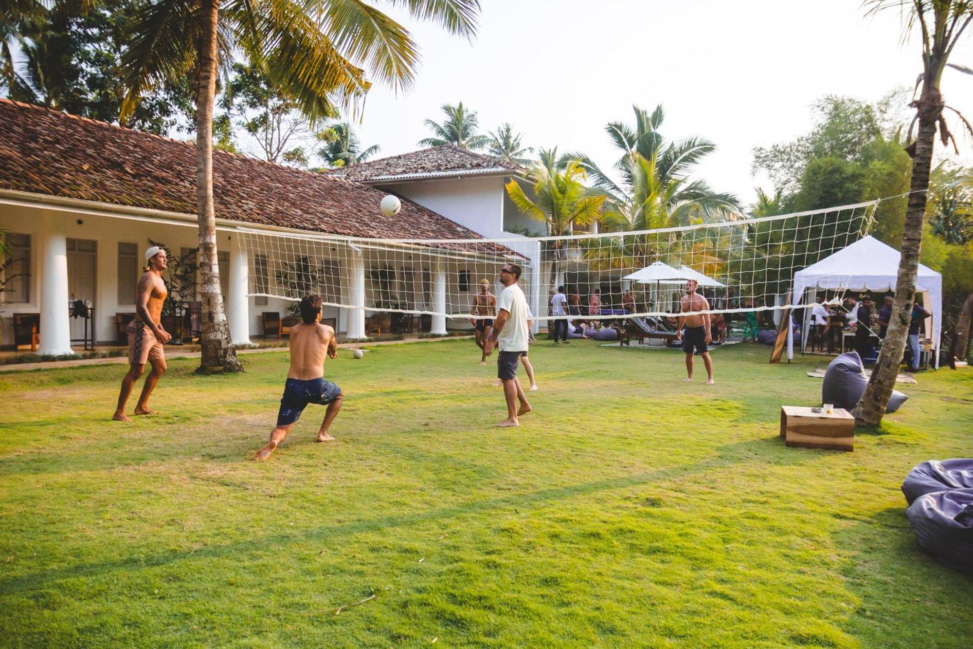 Good Story At Nirbana Island Bed & Breakfast Ahangama Bagian luar foto