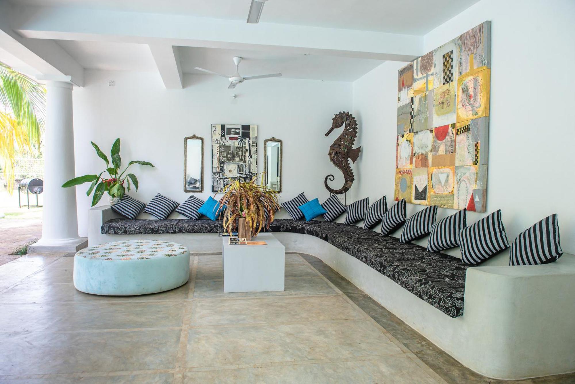 Good Story At Nirbana Island Bed & Breakfast Ahangama Bagian luar foto
